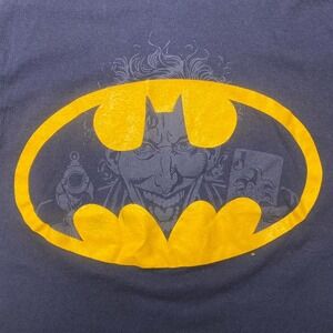 Vintage 2000s Batman x Joker shirt